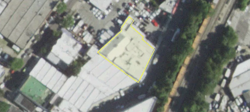 16-63 Cody Ave