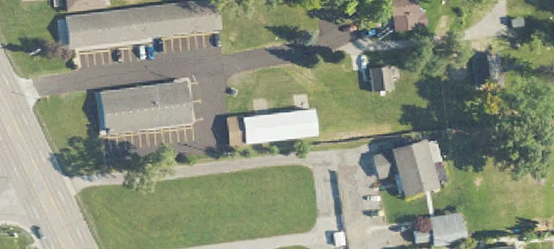 8123 Grand River Ave