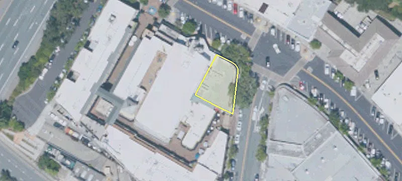 2 Orinda Theatre Sq