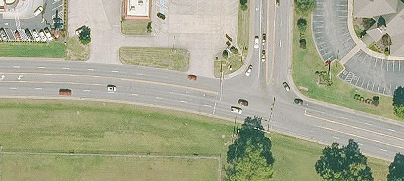 3097 Main St