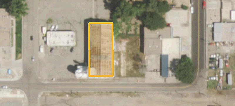 320 2Nd Ave