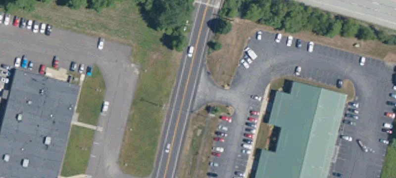 77-87 Glade Dr