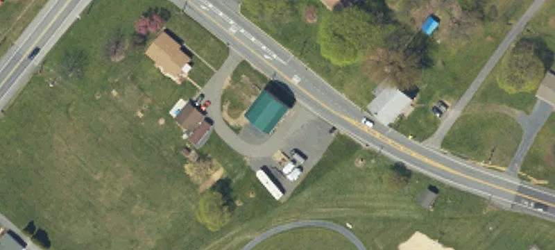 4615 Lehigh Dr