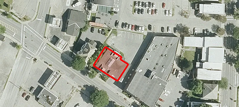 310-320 Main St