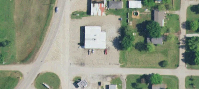 706 Broadway Ave