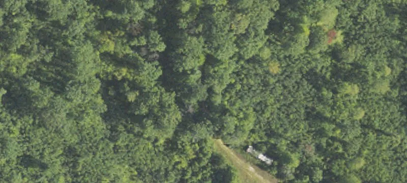 8 Acres Clare