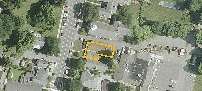 14 Main St
