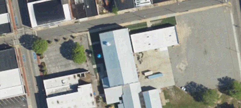 122 Laurel St