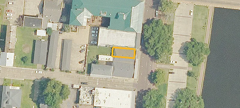 550 Front St