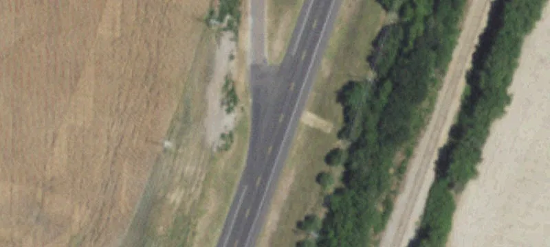 423 Hwy 5 & County Rd