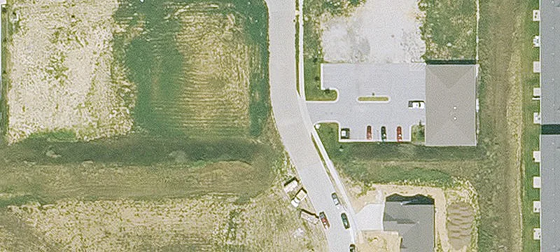 5271 Pinecreek Ln