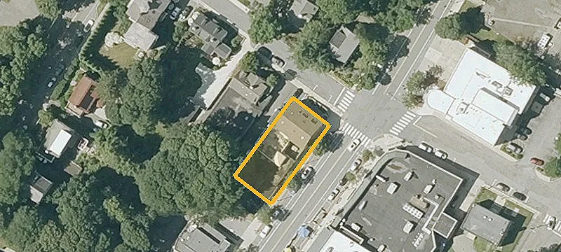 19 Alexander Ave