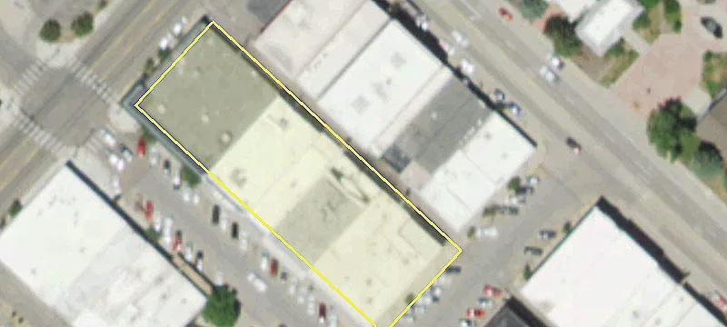 1028 Main St