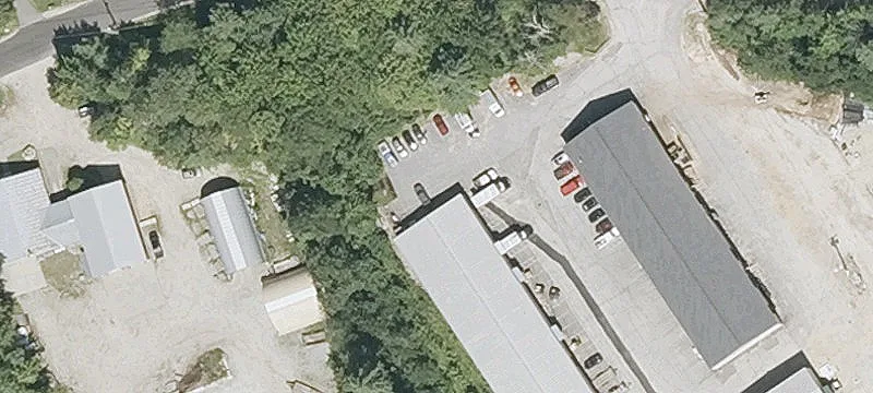 83 Dow Rd