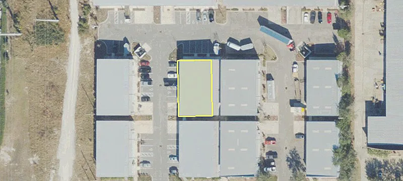 272 Springview Commerce Dr
