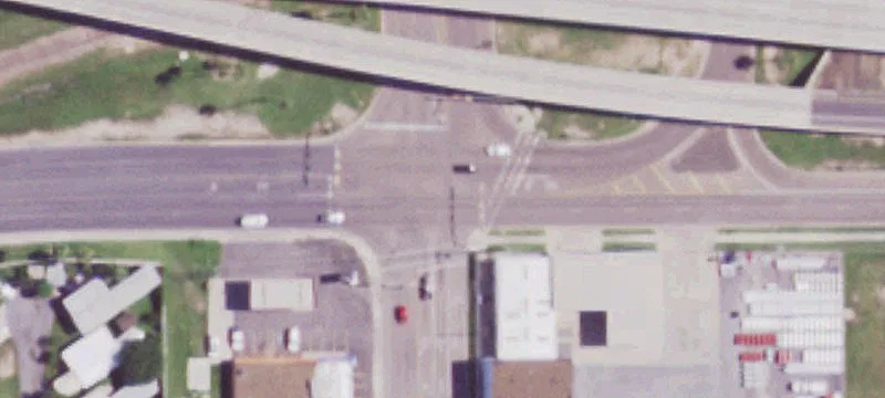 4461 Expressway 83