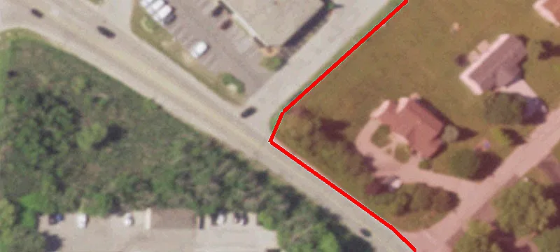 21870 Watertown Rd