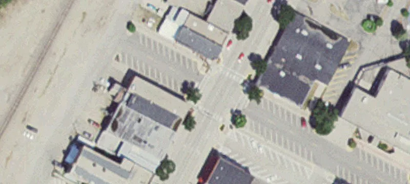 201 Main St