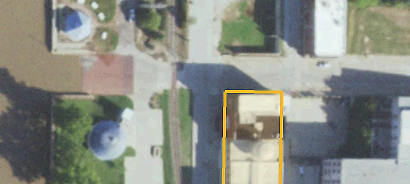 138 Front St