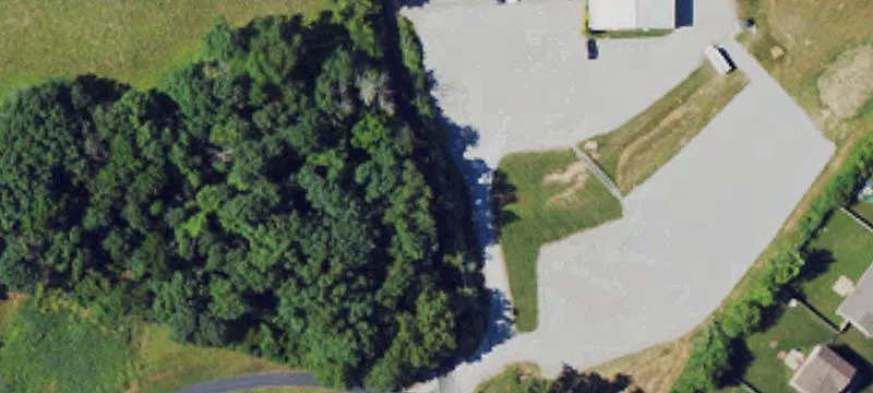 744 Gentry Ln