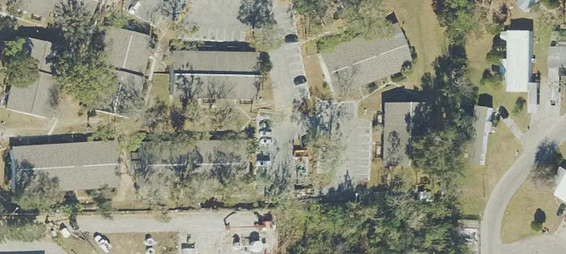 Burroughs Dr