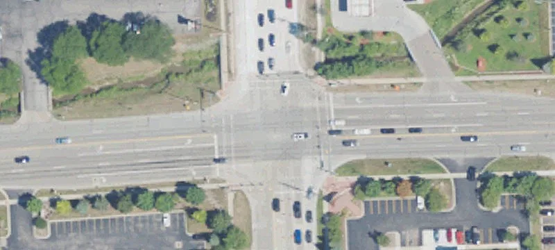 Nwq Frd Rd & Canton Ctr Dr