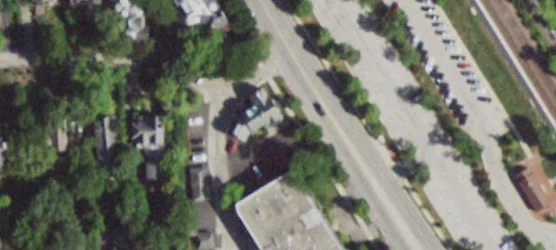 142 Green Bay Rd