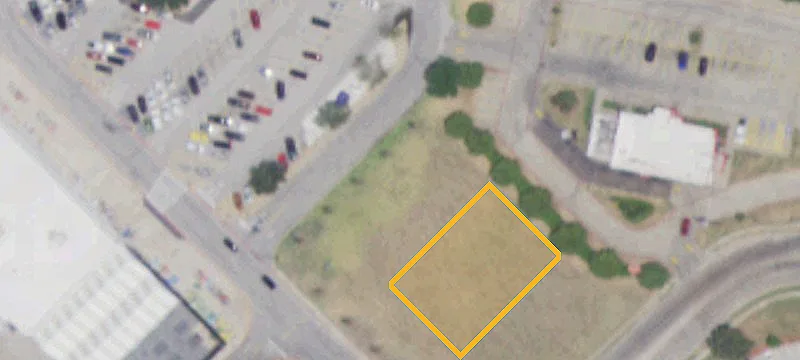 1815 Range Dr