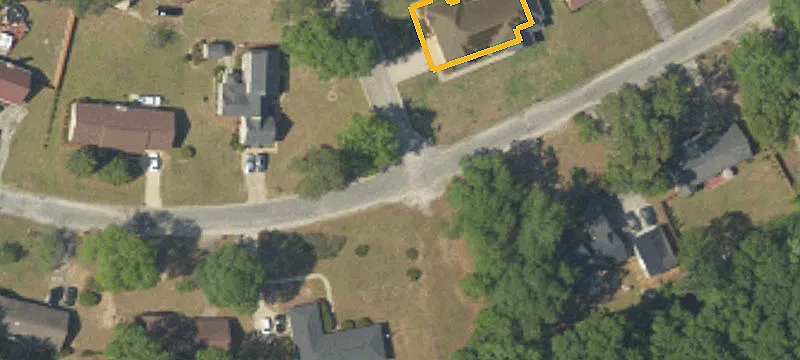 Lewis Rd