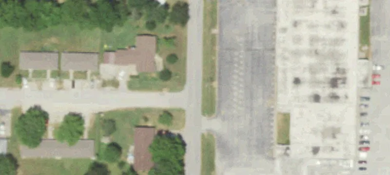 702 Carnation Dr
