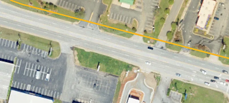 913 Main St