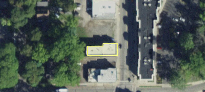 945 Genesee St