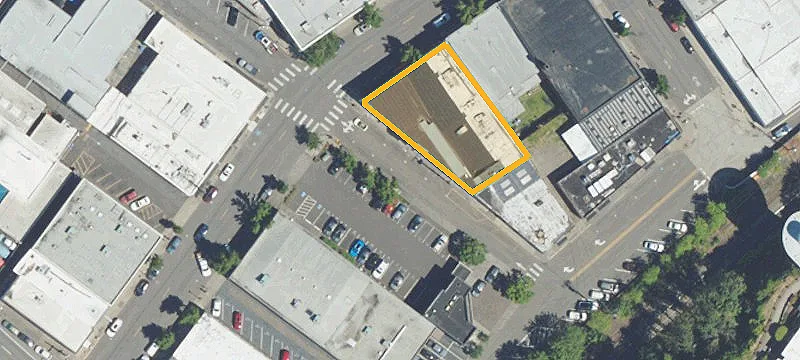 610 Main St