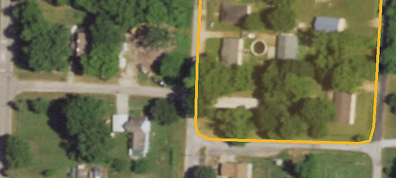 4 Snyder Rd