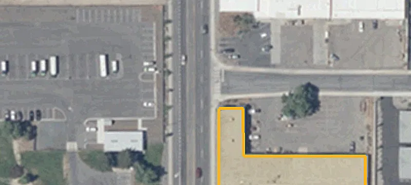 3909 Fairview Dr
