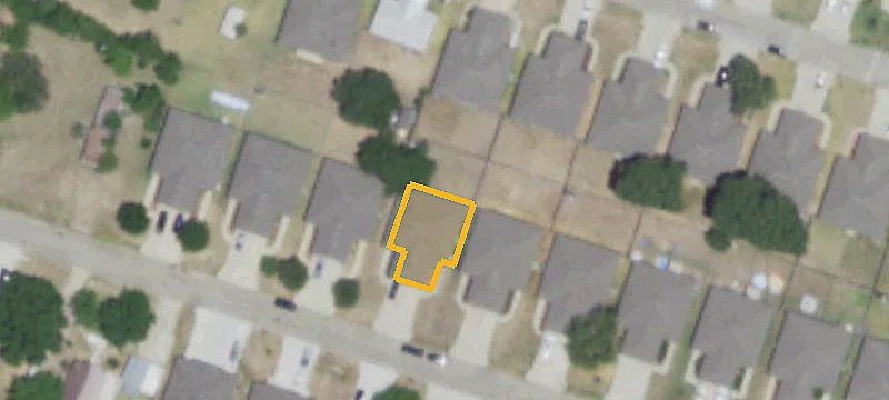927 Maplewood Dr