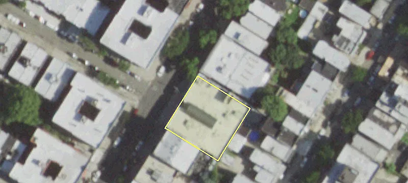 27-47 Crescent St