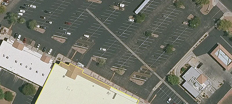 Swc Grand Ave & Reems Rd