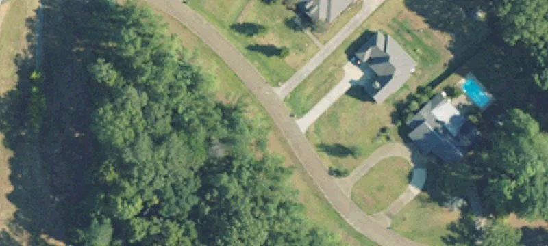 00027 Carriage Ln
