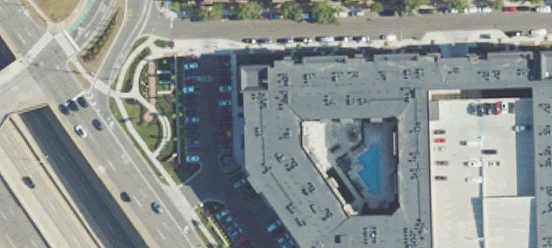 25090 Woodward Ave