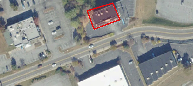 3176 Linden Dr