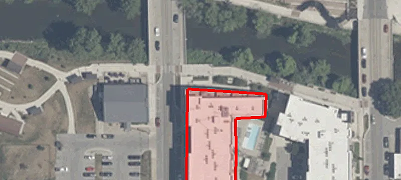 306 Main St