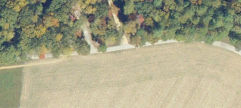 2 Hinton Farm Ln