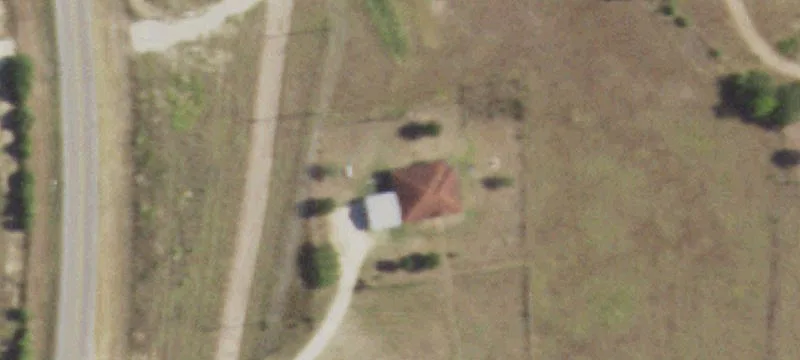 996 +/- 10.7 Acres