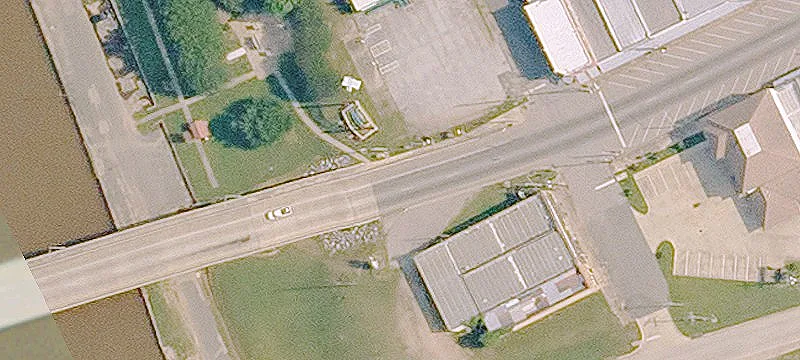 Main St