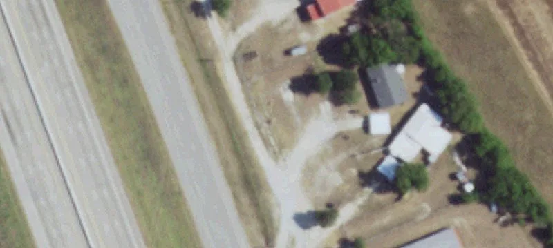 1056 I35 Hwy