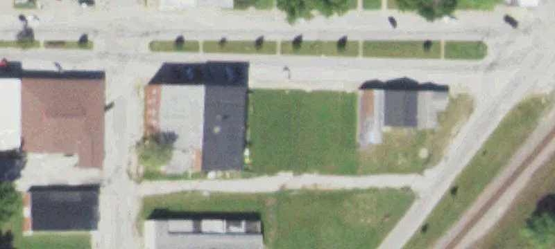 17 Broadway St