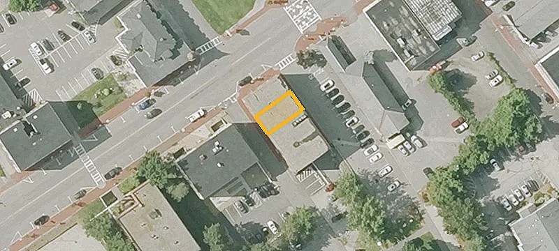 6 Broadway St