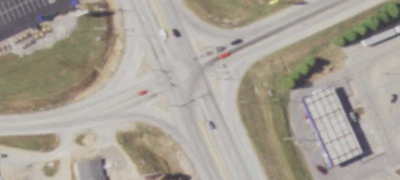 000 Commercial Dr