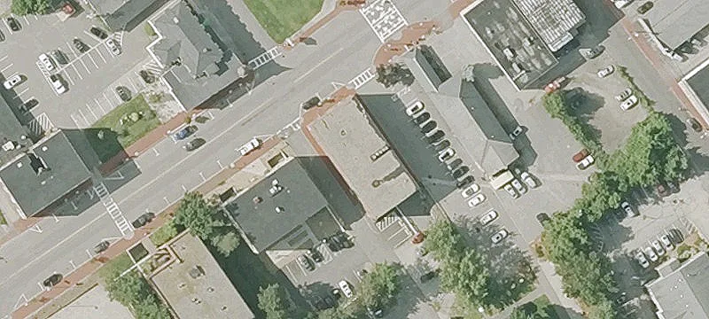 6 Broadway St